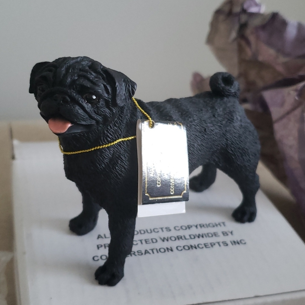 Black pug dog figurine dog collectible statuette NEW - Picture 2 of 6